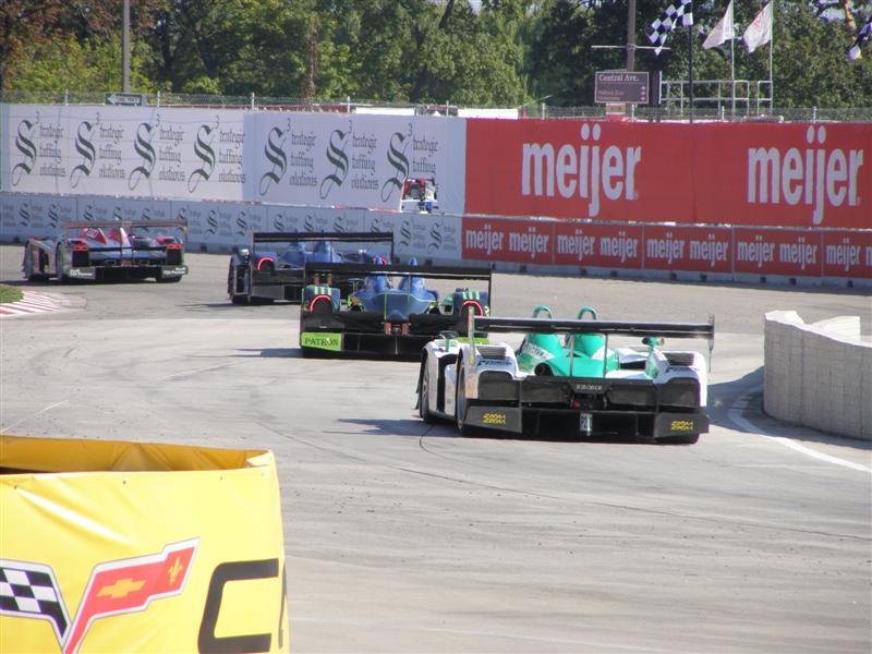 http://ronoversiii.com/detroit_gp/Le_Mans/traffic3.JPG